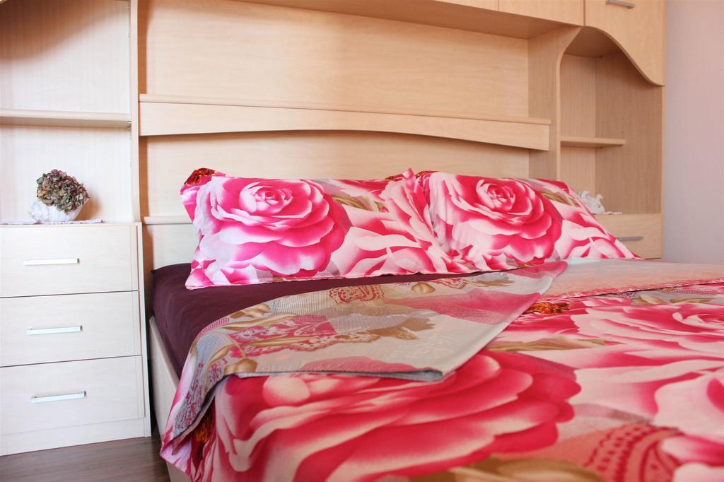 Apartments Bluesun Омиш Экстерьер фото